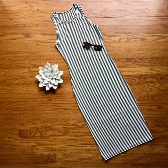 PacSun Dresses & Skirts - PACSUN Black and White Striped Fitted Dress